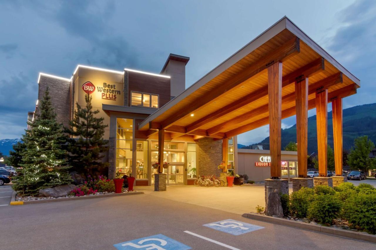 Best Western Plus Revelstoke Exteriér fotografie