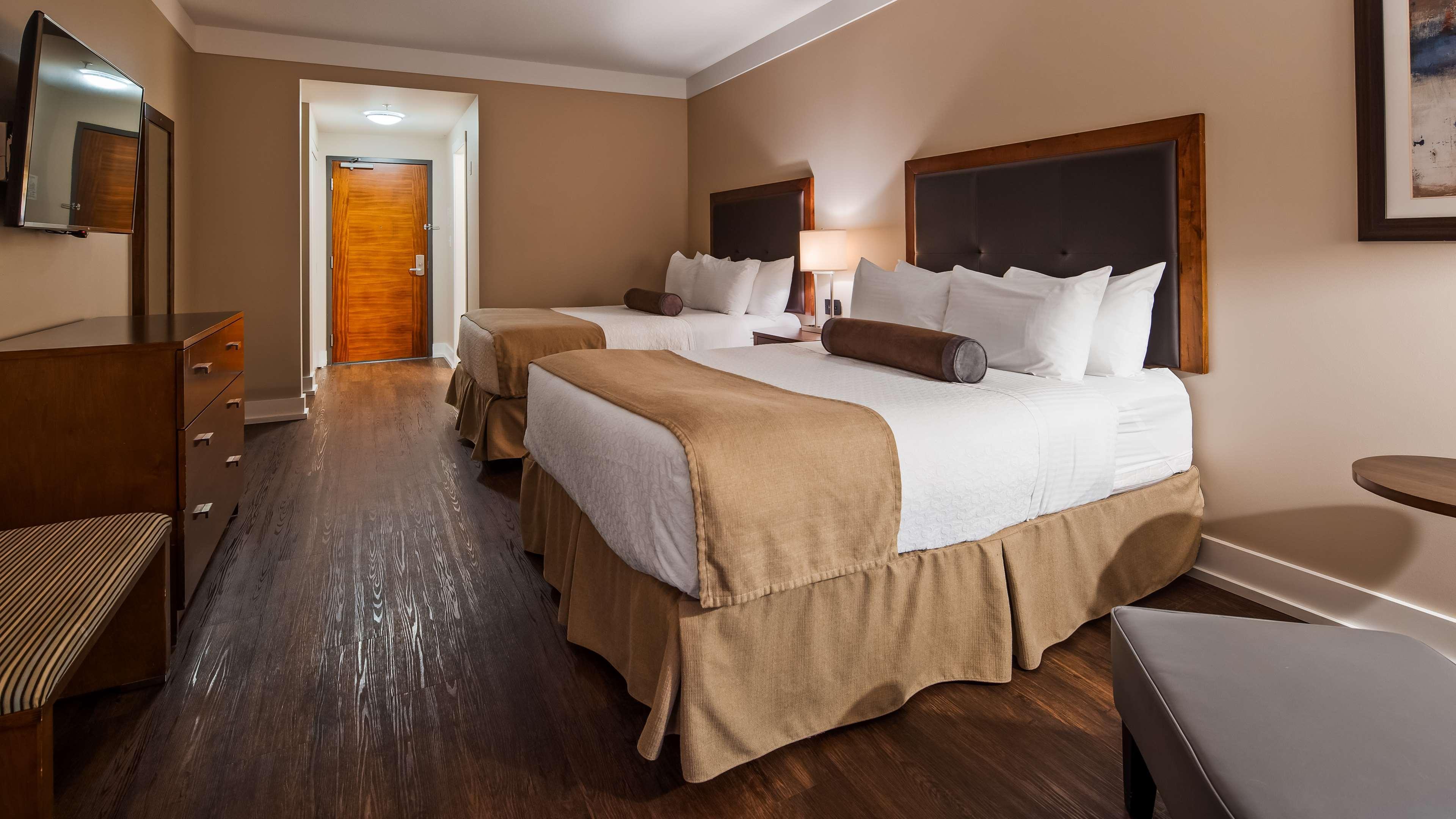 Best Western Plus Revelstoke Exteriér fotografie