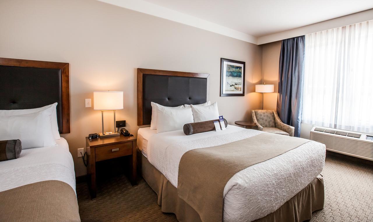 Best Western Plus Revelstoke Exteriér fotografie